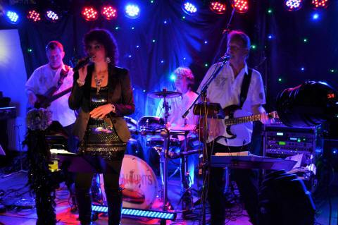 Coverband Paramounts